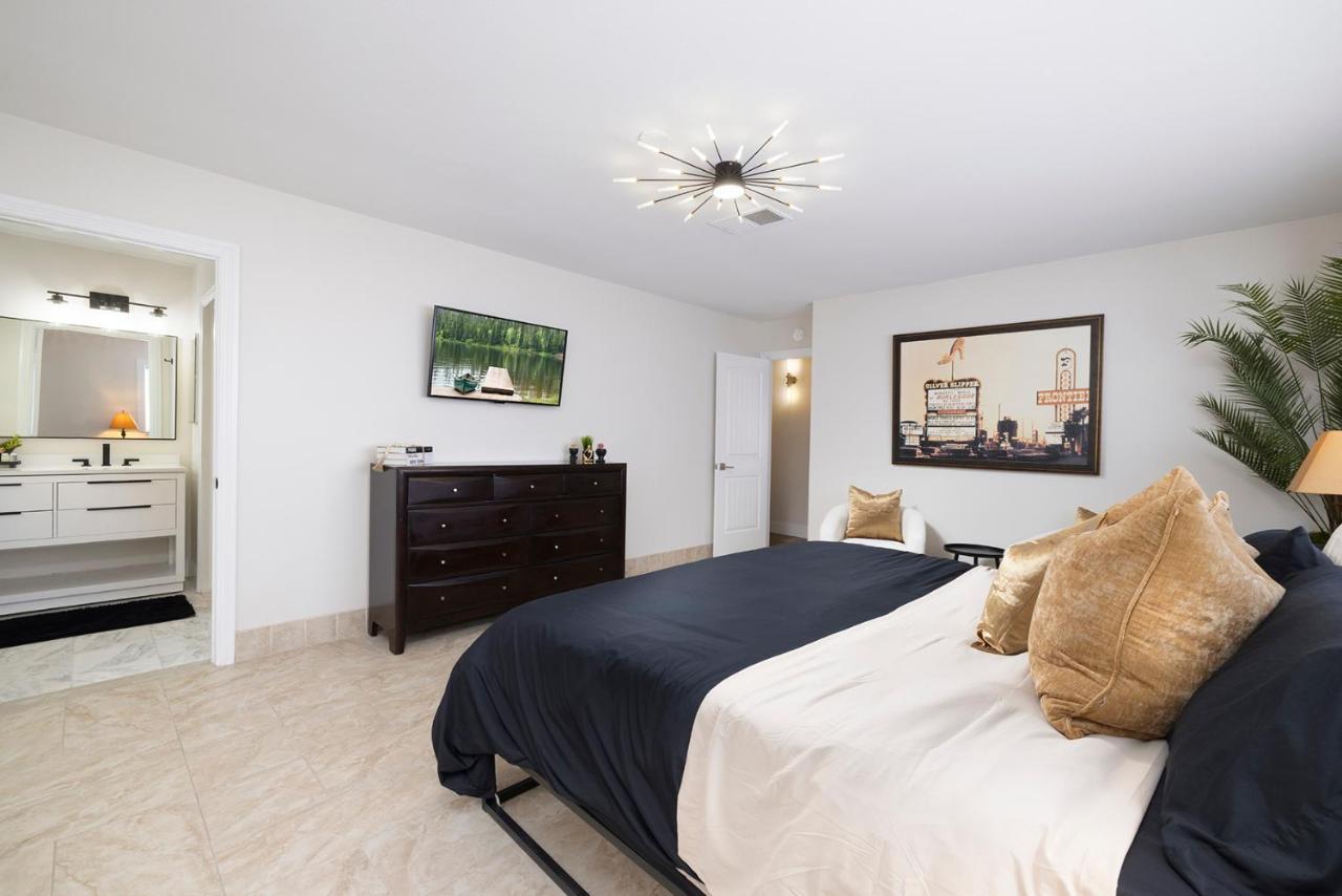 Single Story Minutes From Summerlin With Rv Parking & Dog Friendly Las Vegas Eksteriør bilde